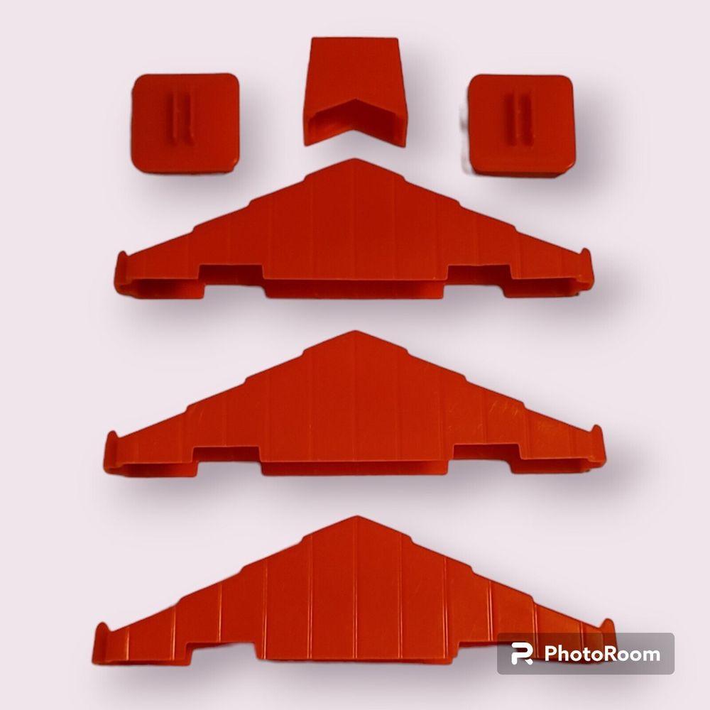 Lincoln Logs 3 - 2 Notch Orange Roof Trusses Chimney & 2 More Replacement Pieces
